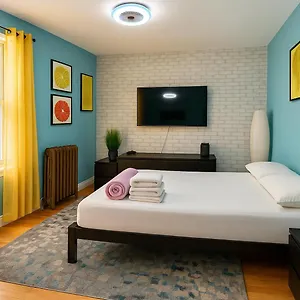 private-xl-room-in-manhattan-harlem-10030.us-newyorkcity.com/
